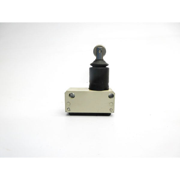OMRON D4E-1D10N 30V 0.5A (AS PICTURED) NSNP