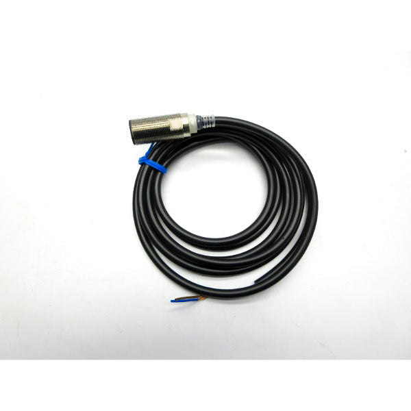 OMRON E2E-X11D118-T 10-30VDC NSNP