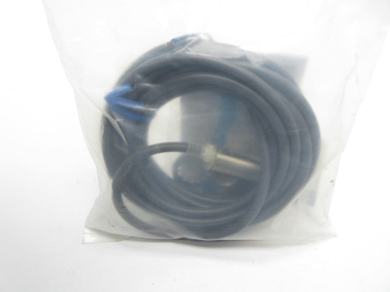 OMRON E2E-X7D1-N 12-24VDC 5M NSMP