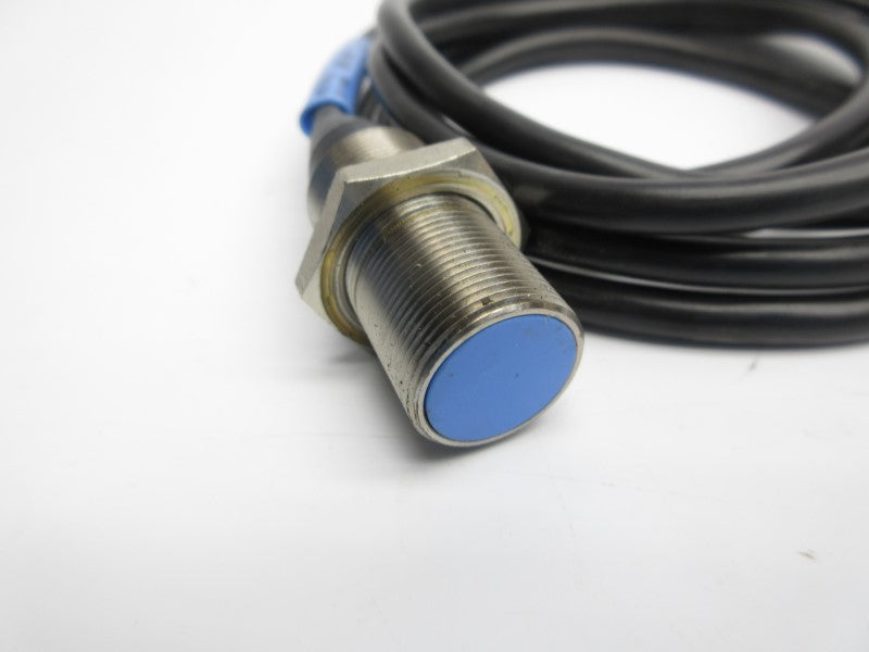 KEYENCE EV-118M 12-24VDC UNMP