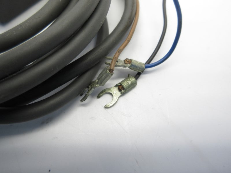 OMRON TL-T2E1 12-24VDC UNMP