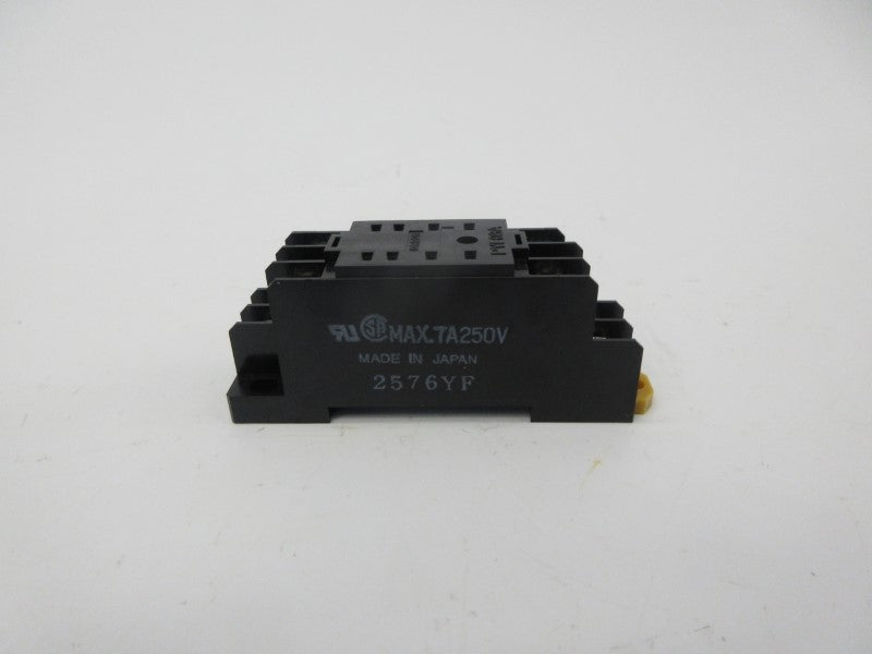 OMRON PYF08A 250V 7A (PKG OF 10) NSMP