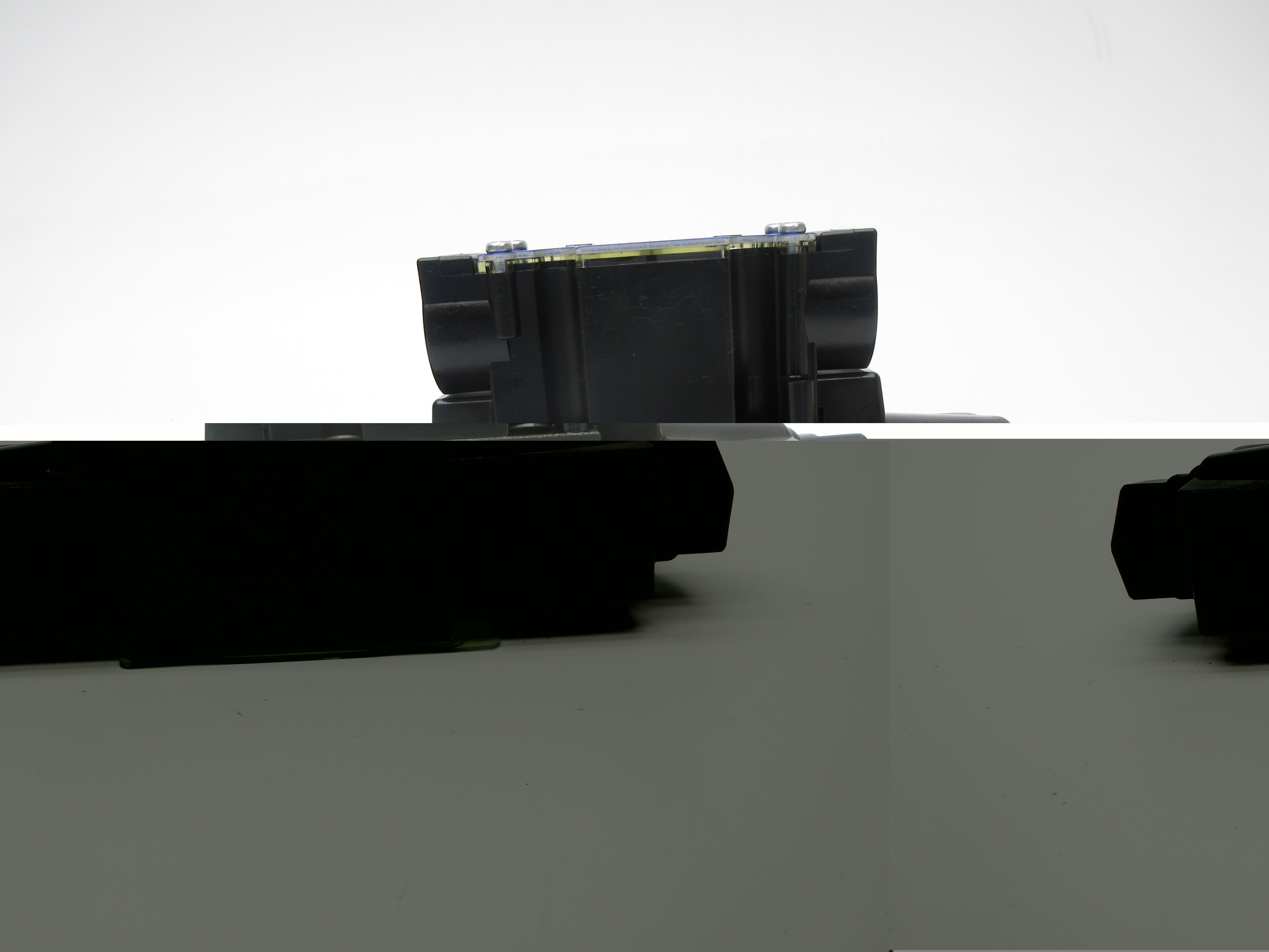 YUKEN DSG-01-2D2-A100-70 NSMP