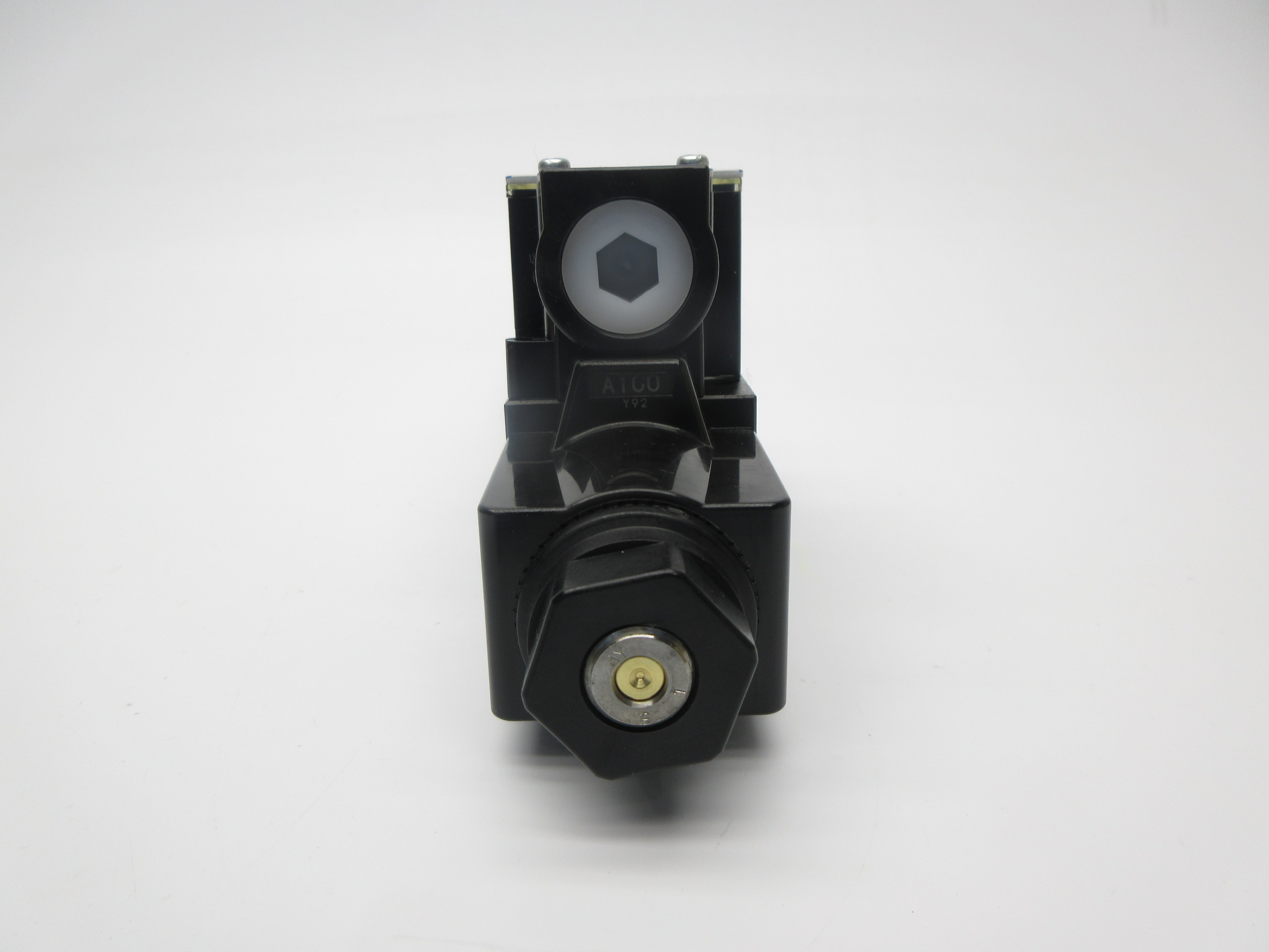 YUKEN DSG-01-2D2-A100-70 NSMP