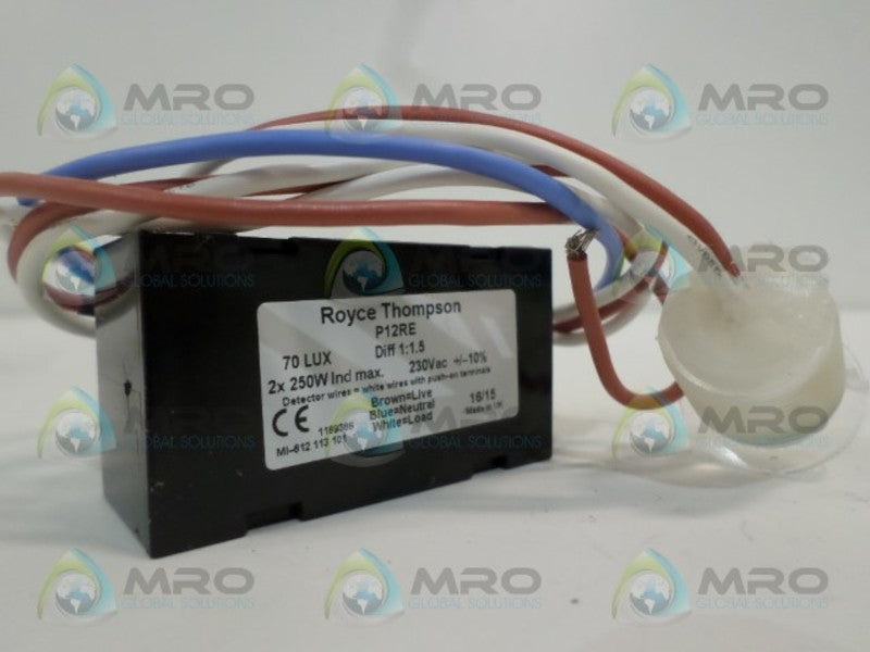 ROYCE THOMPSON P12RE 472-1492 LIGHTING CONTROLLER DETECTOR  NSMP