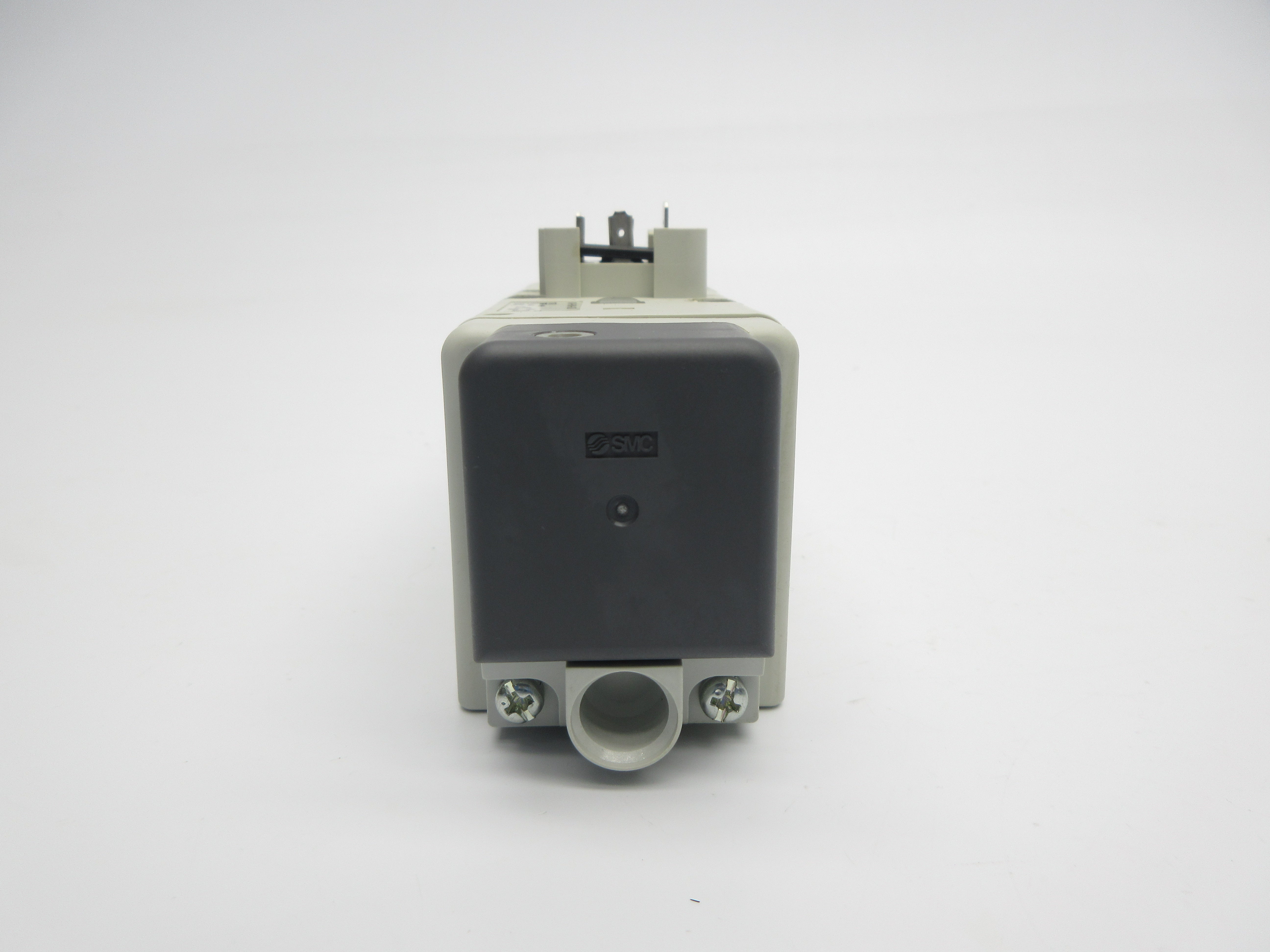 SMC VQ7-8-FHG-D-3ZR 24VDC UNMP