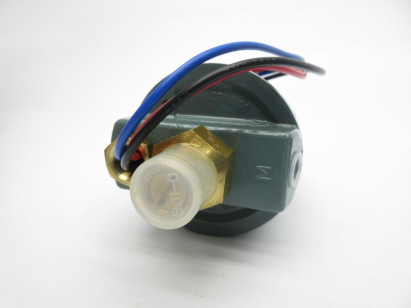 SANWA DENKI SPS-8WPP 250VAC 5A NSNP