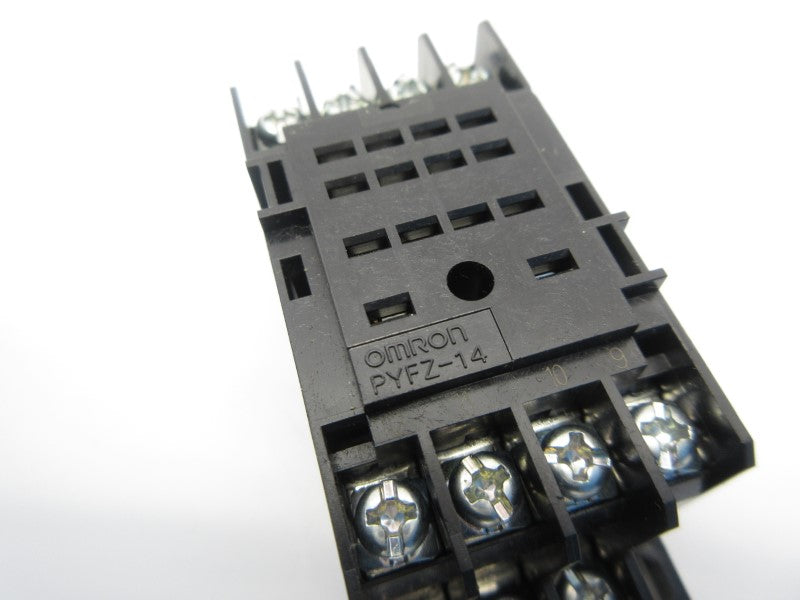 OMRON PYFZ-14 250VAC 20A NSNP