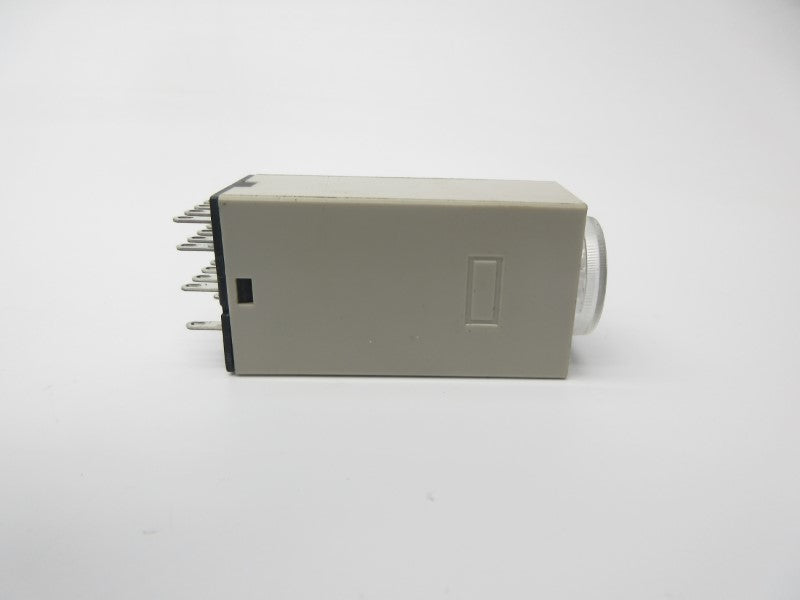 OMRON H3Y-4 100-120VAC 1-10S NSNP