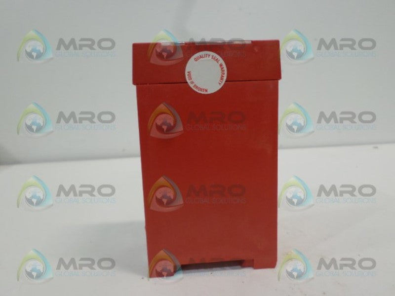 GUARDMASTER FERROCODE 02070 440N-C02070 CONTROL UNIT 110/240VAC  NSNP