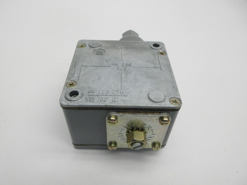 ALLEN BRADLEY 836T-T261J SER. A 120-600VAC 60A 8-100PSI (BR/WH) NSMP