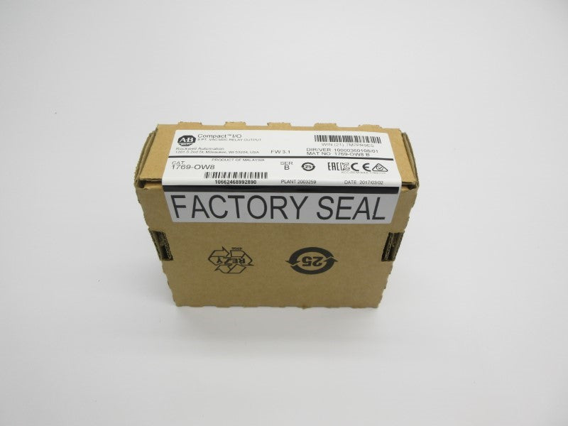 ALLEN BRADLEY 1769-OW8 SER. B F/W 3.1 DATE: 2017 NSFS