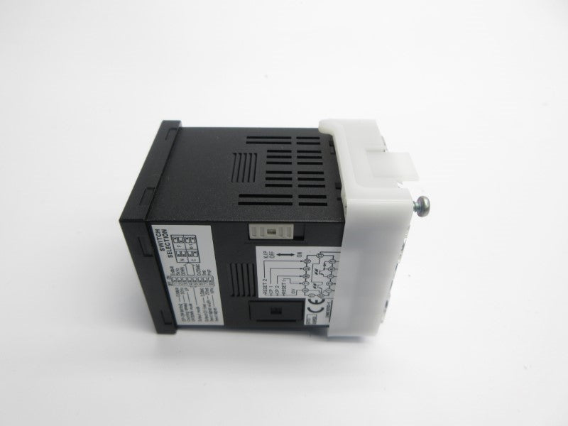 OMRON H7CX-A4WSD 12-24VDC NSNP
