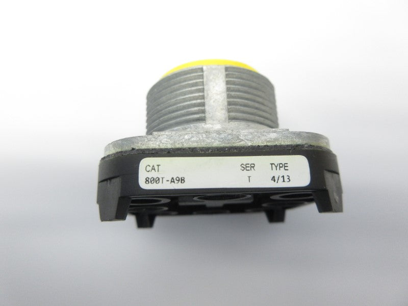 ALLEN BRADLEY 800T-A9B SER. T (AS PICTURED) NSNP