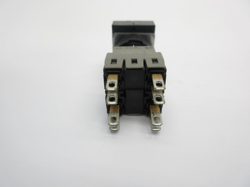 FUJI ELECTRIC AH165-P3 250VAC 5A NSNP