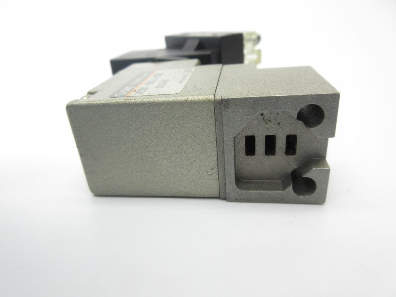SMC VO301-005TL-X302 24VDC UNMP