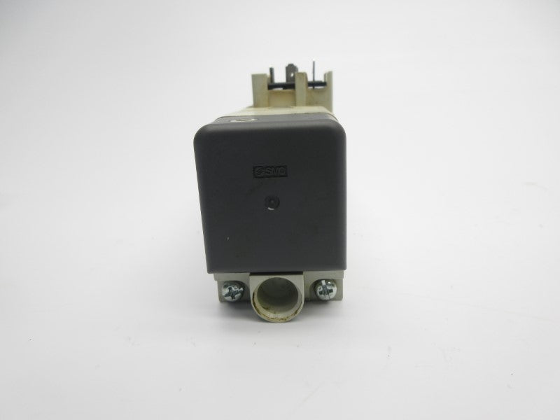 SMC VQ7-6-FHG-D-3ZR 24VDC UNMP