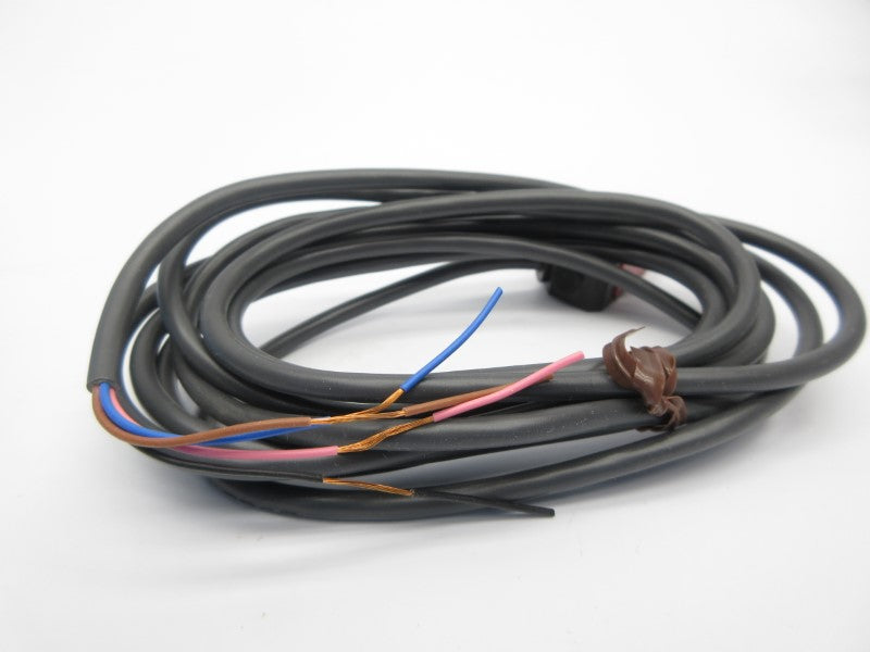 OMRON E3V3-D61 12-24VDC 2M NSMP