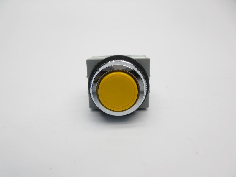 IDEC UPQS1B22DNR 300VAC 3A NSMP
