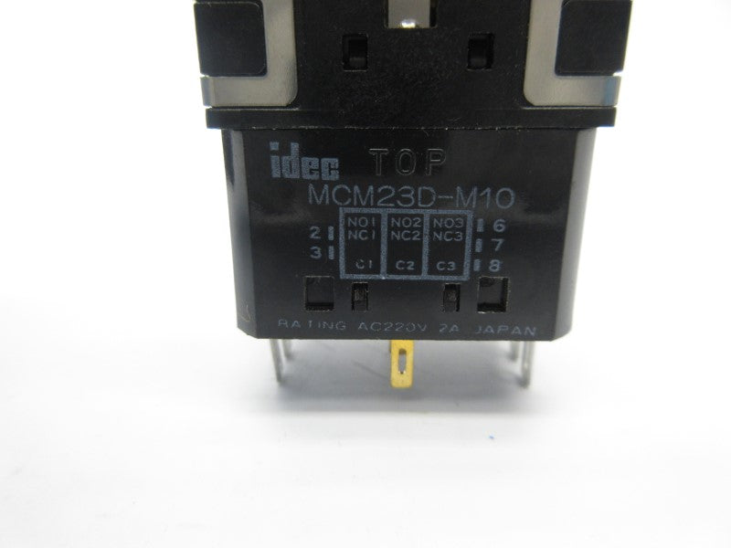 IDEC MCM23D-M10 220VAC 2A NSNP
