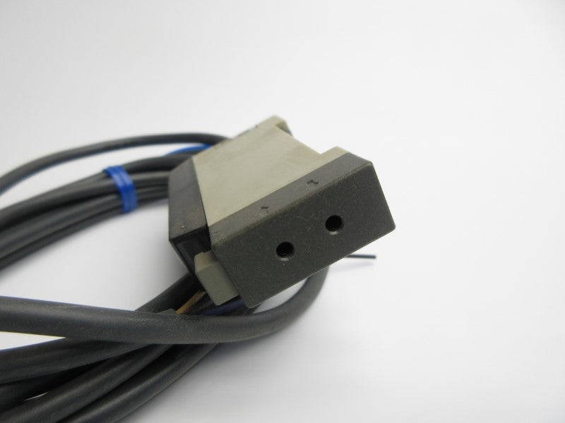 OMRON E3X-T11 12-24VDC NSNP