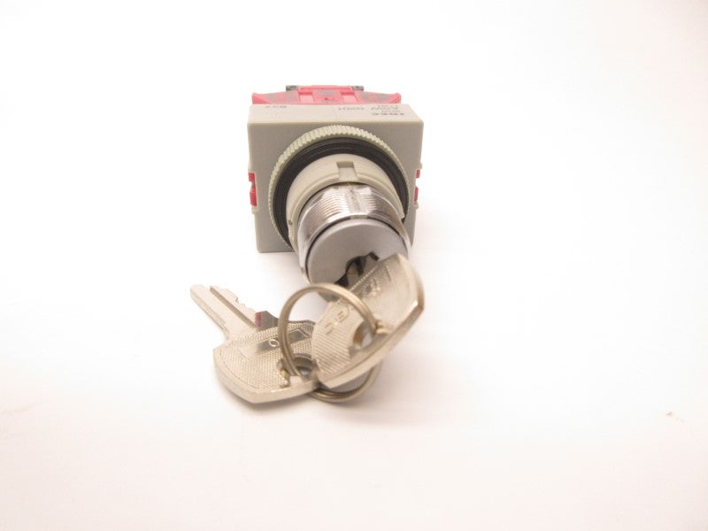 IDEC ASW2K02-104 120-600VAC NSMP