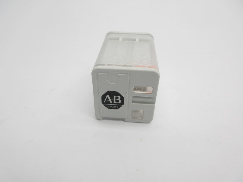ALLEN BRADLEY 700-HA32A1 SER. A 120VAC 10A (BK/BL) NSMP