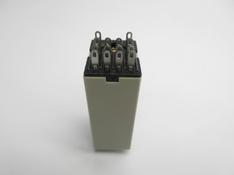 OMRON H3Y-4 24VDC 3A 0-1.0S NSNP