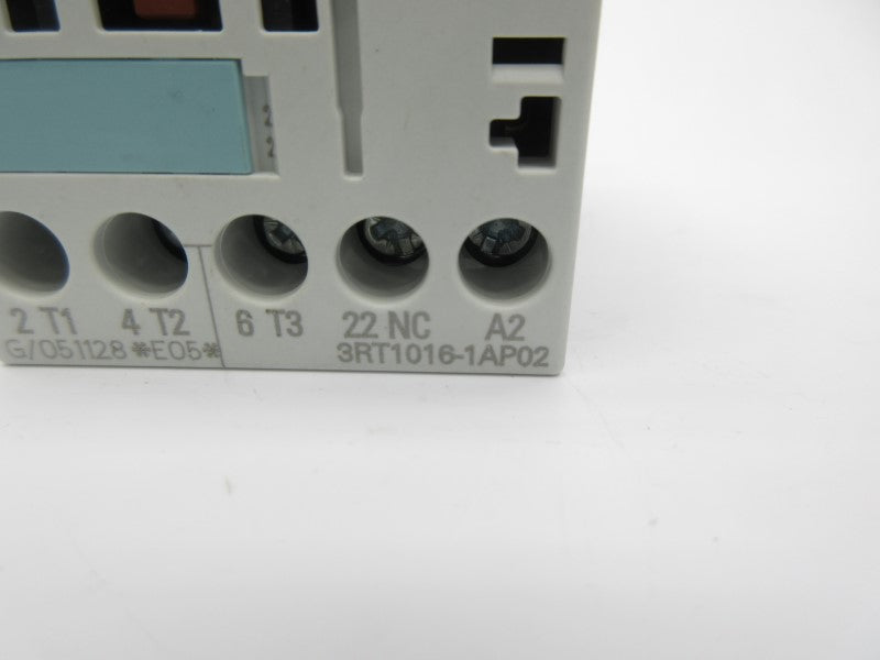 SMC 3RT1016-1AP02 230V NSNP