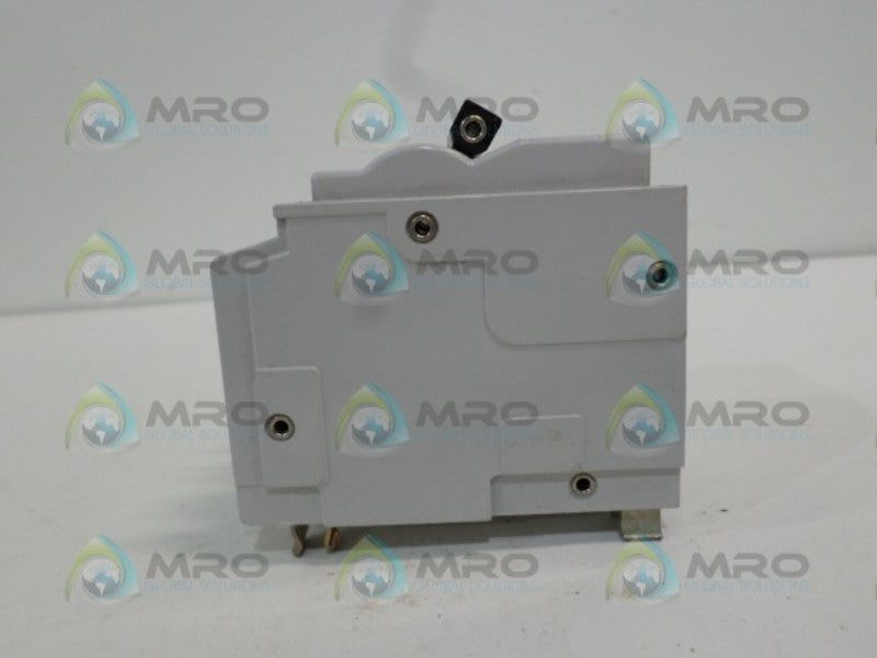 SQUARE D QO332E39 CIRCUIT BREAKER 32A UNMP
