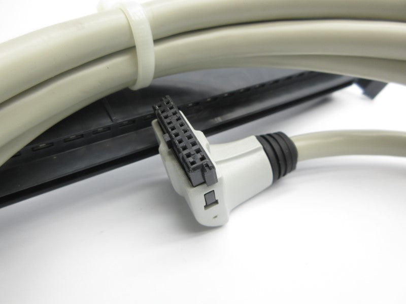 ALLEN BRADLEY 1492-CABLE025F SER. E NSNP