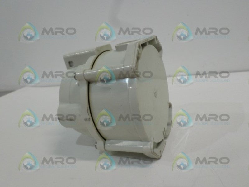 LEGRAND P17 SOCKET UNMP