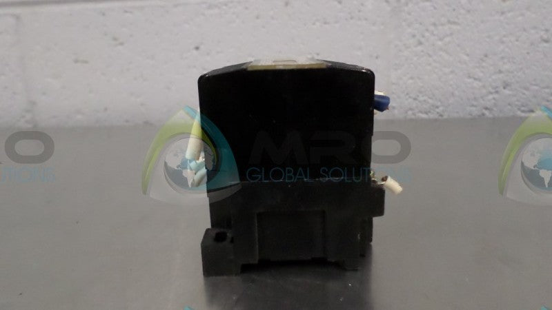 MITSUBISHI S-A10RM MAGNETIC CONTACTOR UNMP