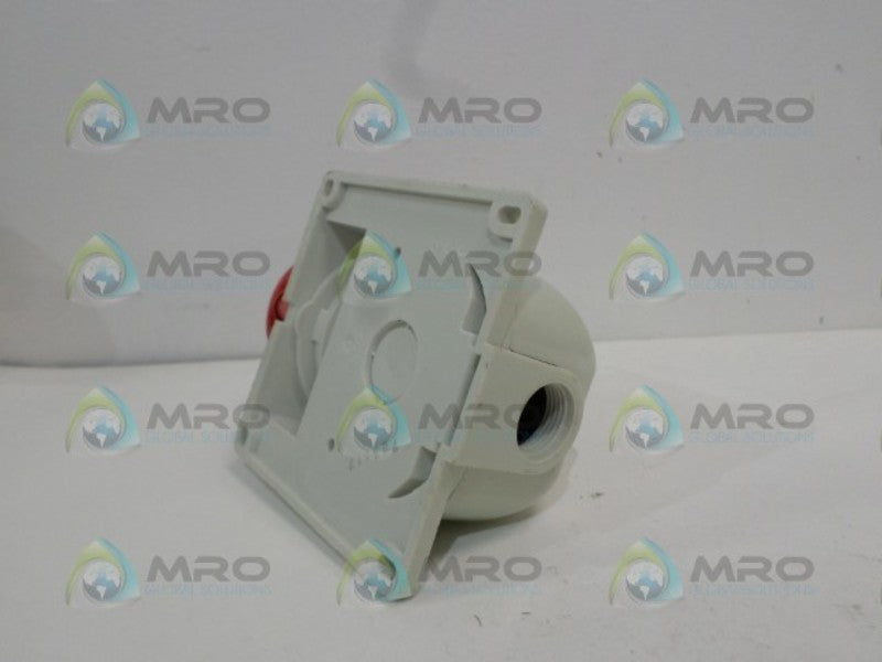 LEGRAND P17 57309 SOCKET NSNP