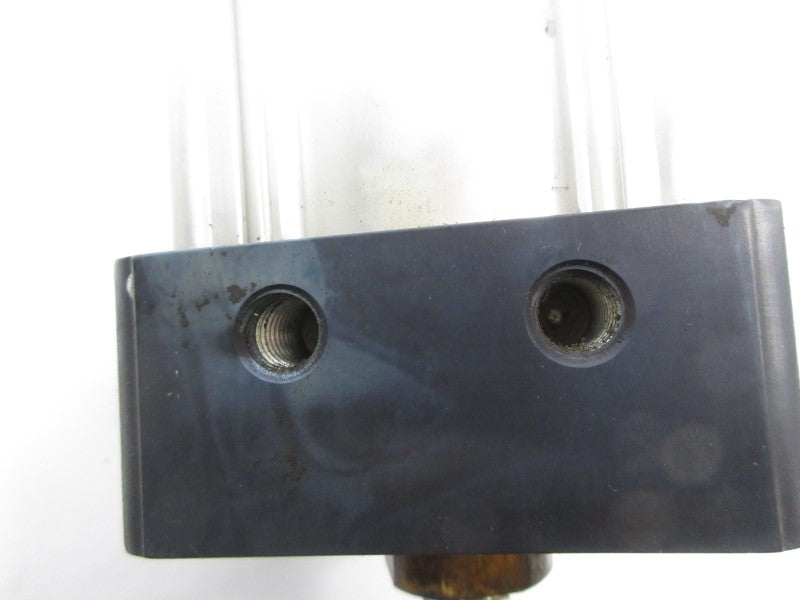 PARKER 2.50CBC4MA2UV14YAC10.00 250PSI NSNP