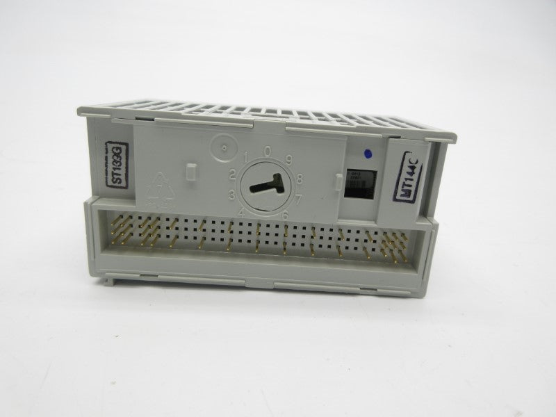 ALLEN BRADLEY 1794-IR8 SER. A F/W K 24VDC REV. A01 NSNP