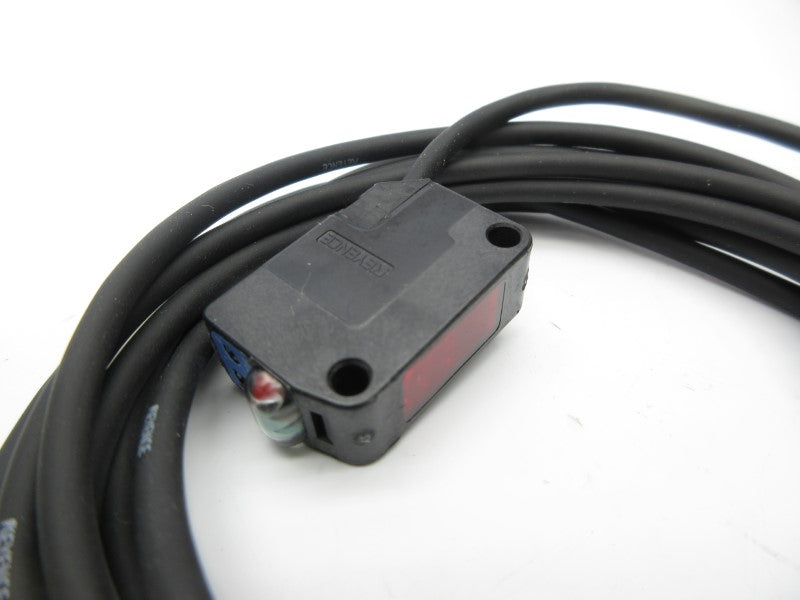KEYENCE PZ2-42 12-24VDC NSMP