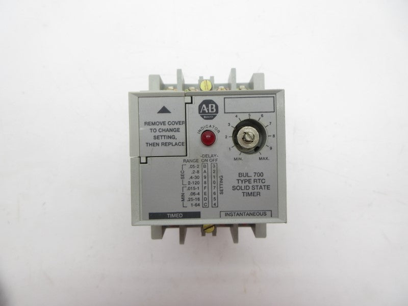 ALLEN BRADLEY 700-RTC11110U1 SER. E 110/120VAC 5A (BR/WH) NSMP