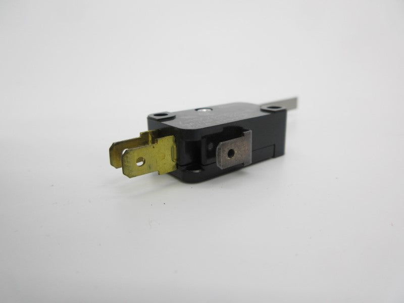 OMRON V-15G3-1C25-K 250VAC 15A NSNP