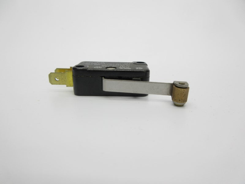 MICRO SWITCH V3L-4-D8 250VAC 15.1A NSNP