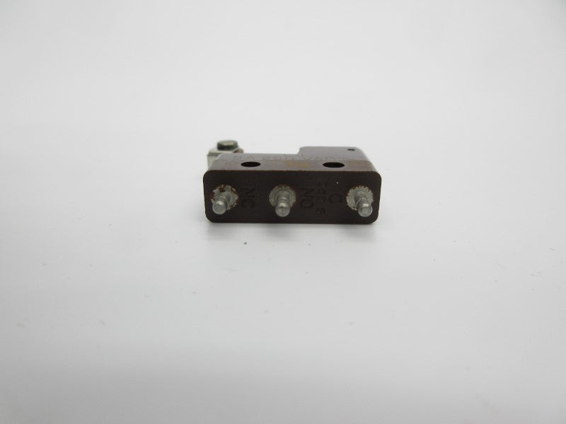 OMRON 311SM6-H58 250VAC 5A NSNP