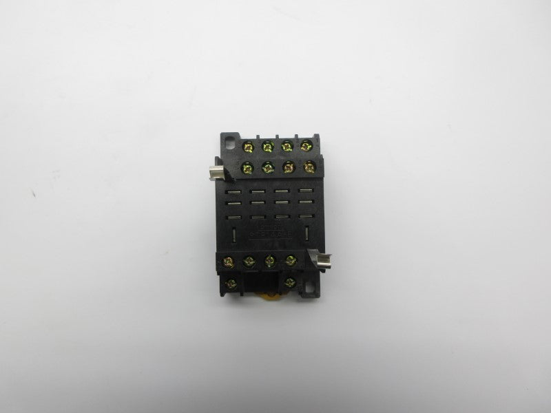 OMRON PTF14A-E 240V 10A (AS PICTURED) NSNP