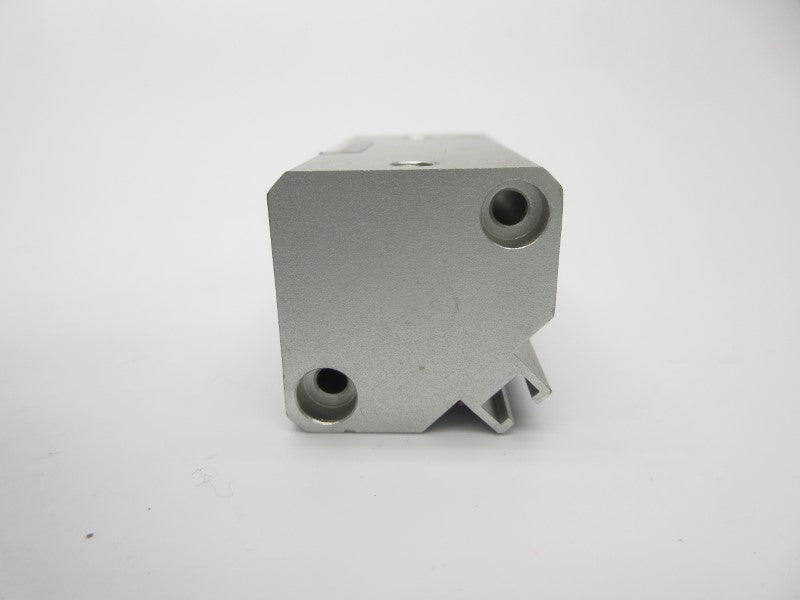 SMC CDQ2B16-30D 145PSI NSNP