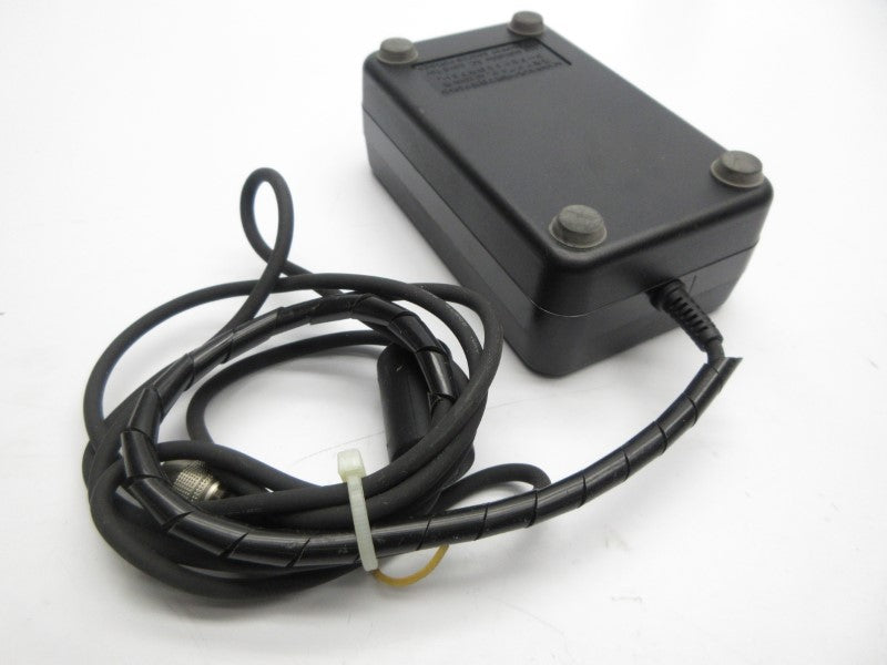 TOSHIBA AC-M412W 100-240V 0.35-0.15A NSNP