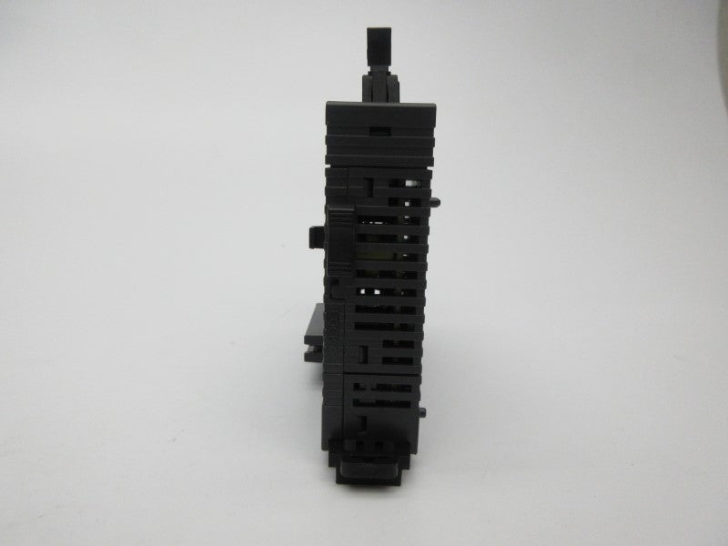 KEYENCE KV-C32TA 30VDC 0.2A NSNP