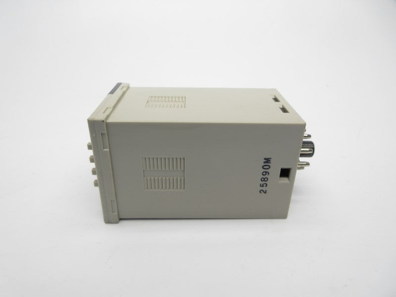 OMRON H5CN-XZNS 12-48VDC NSNP
