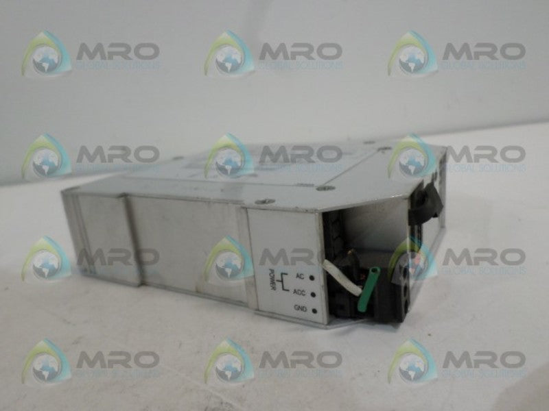MOORE CPT/HLPRG/4-20MA/117AC SIGNAL ISOLATOR CONVERTER UNMP