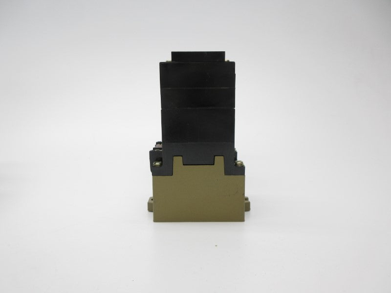 ALLEN BRADLEY 700-P8001 SER. A 110/115-120V NSNP