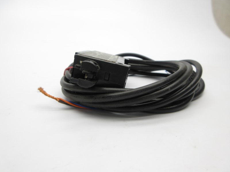 KEYENCE PS2-61 (AS PICTURED) NSNP
