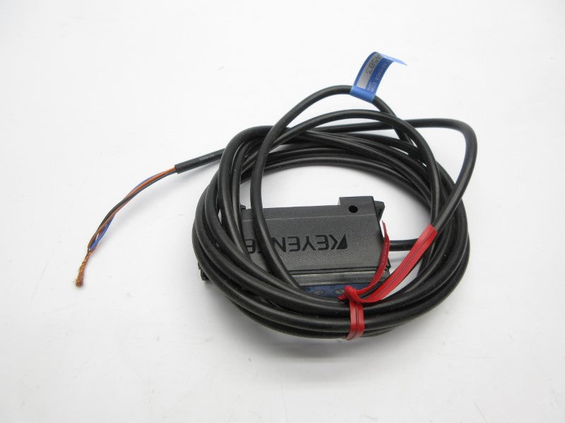 KEYENCE PS2-61 (AS PICTURED) NSNP